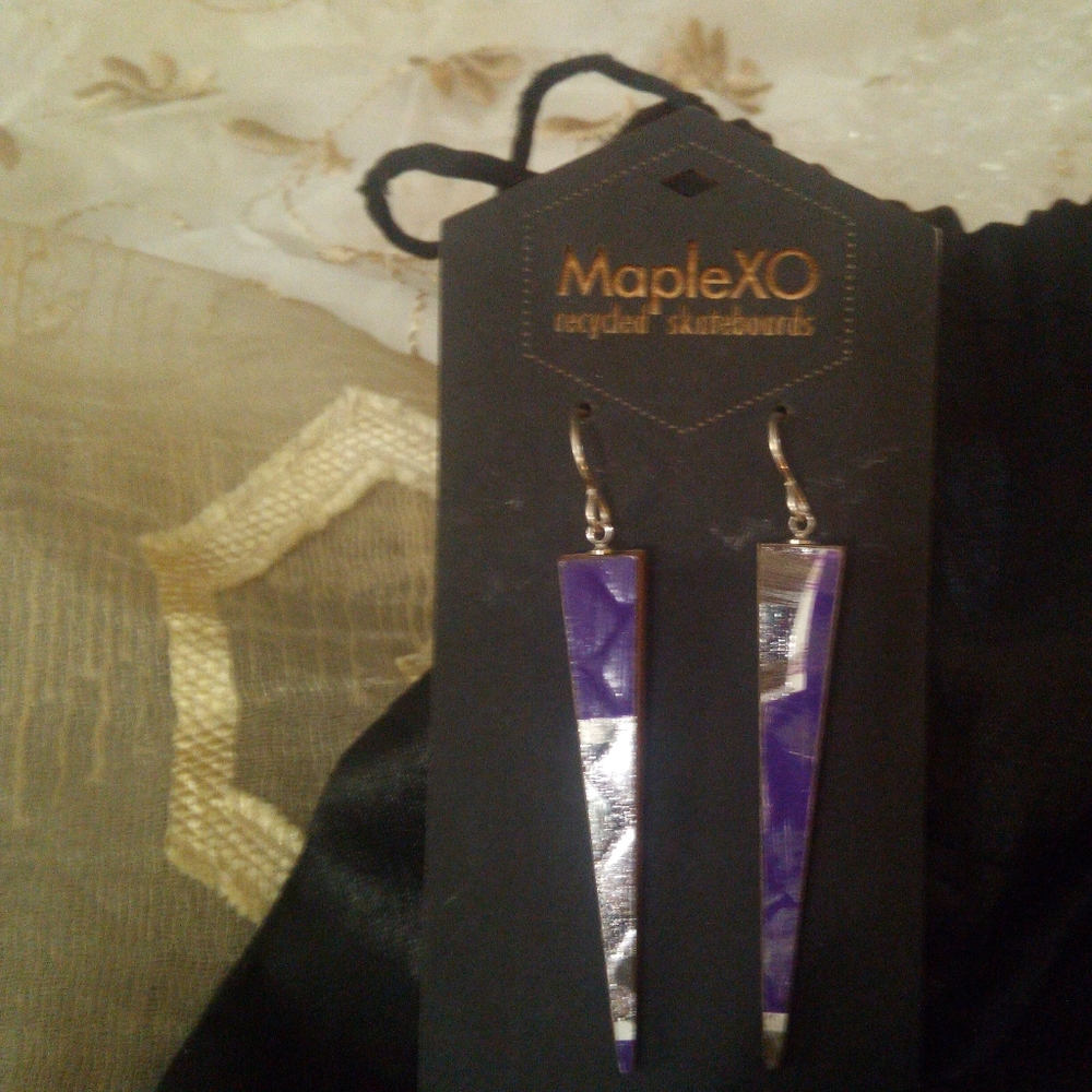 Recycled skate board earings